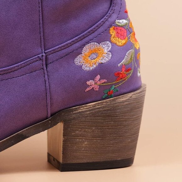 Women Flower Embroidered Ankle Booties Purple Synthetic Chunky Heel Short Boots - Picture 4 of 6